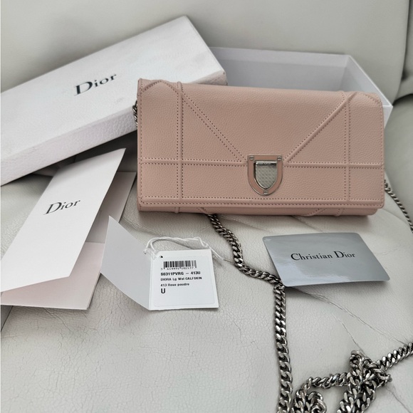 Dior Diorama Rose Poudre wallet on a chain - Picture 1 of 12